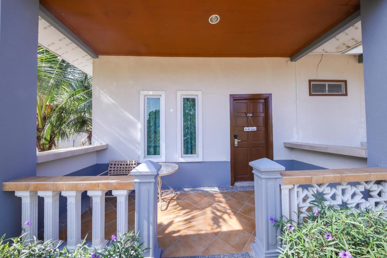 Oyo 89679 Dream Garden Resort Ayer Hangat Bagian luar foto