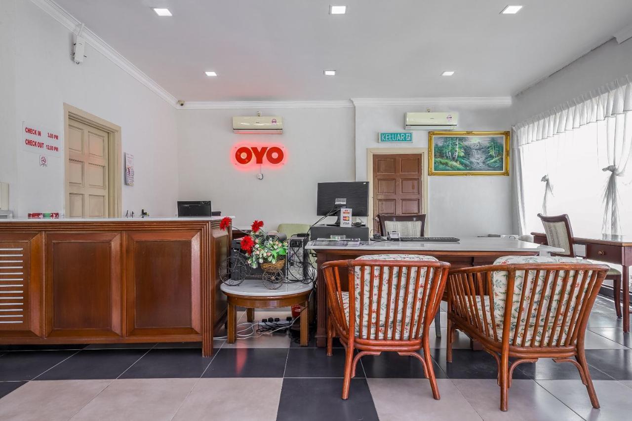 Oyo 89679 Dream Garden Resort Ayer Hangat Bagian luar foto