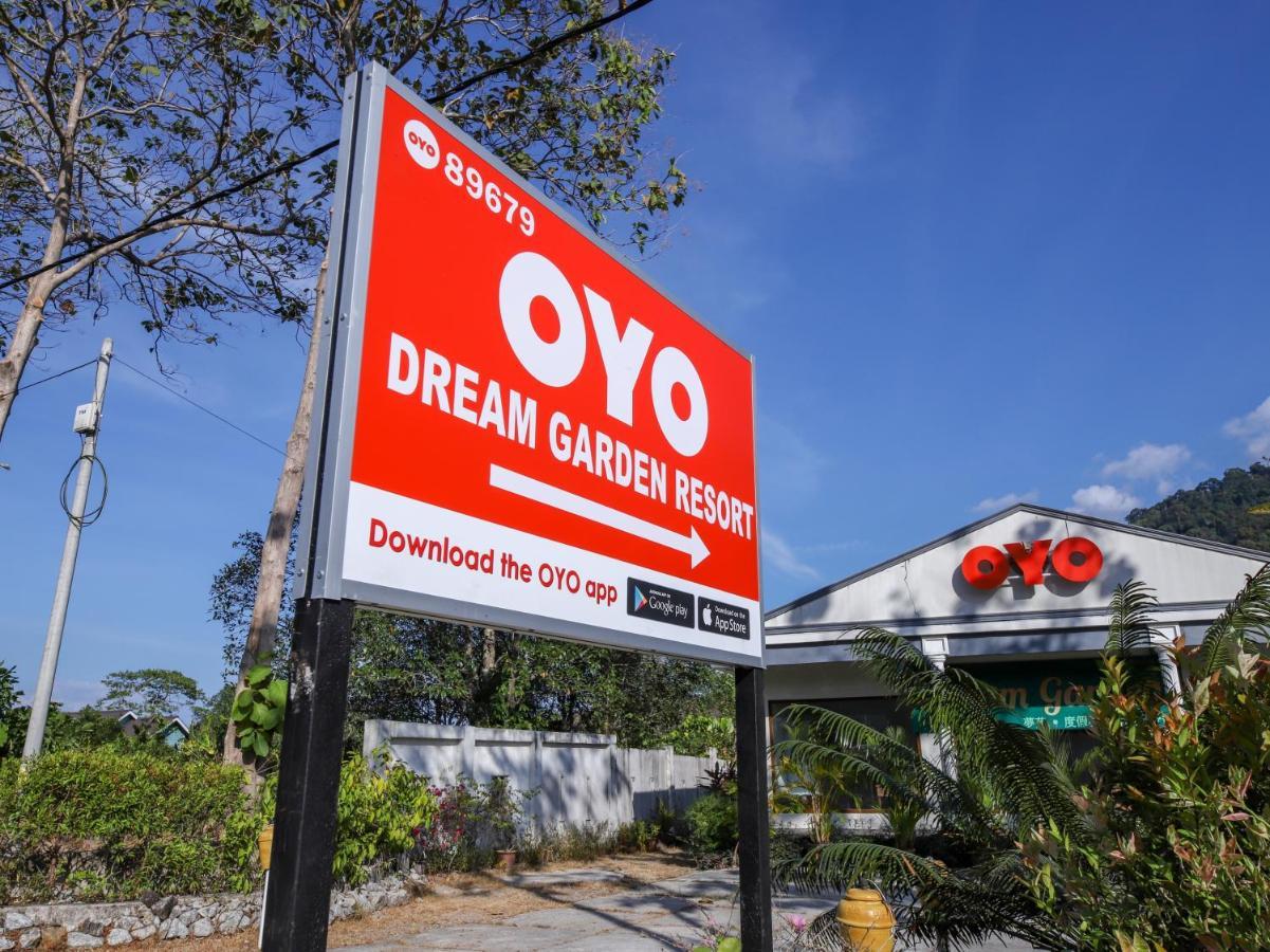 Oyo 89679 Dream Garden Resort Ayer Hangat Bagian luar foto